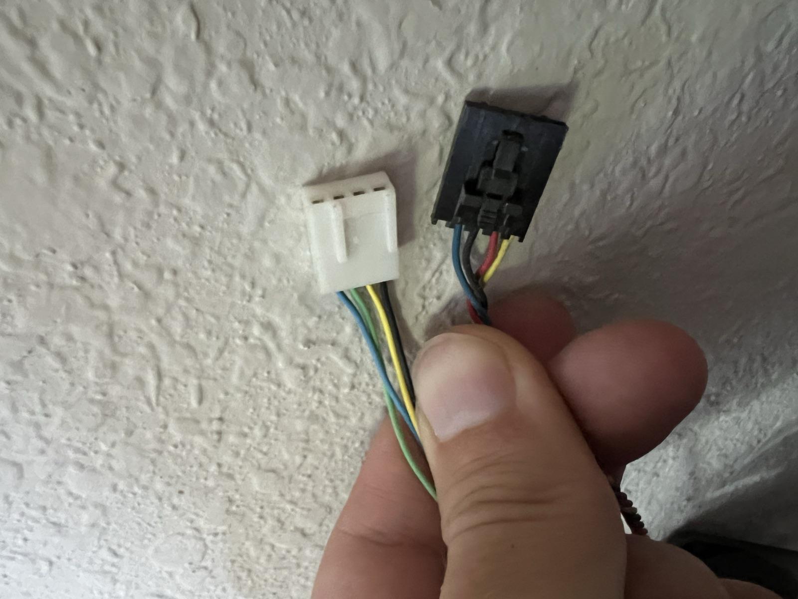 Fan adapter cable